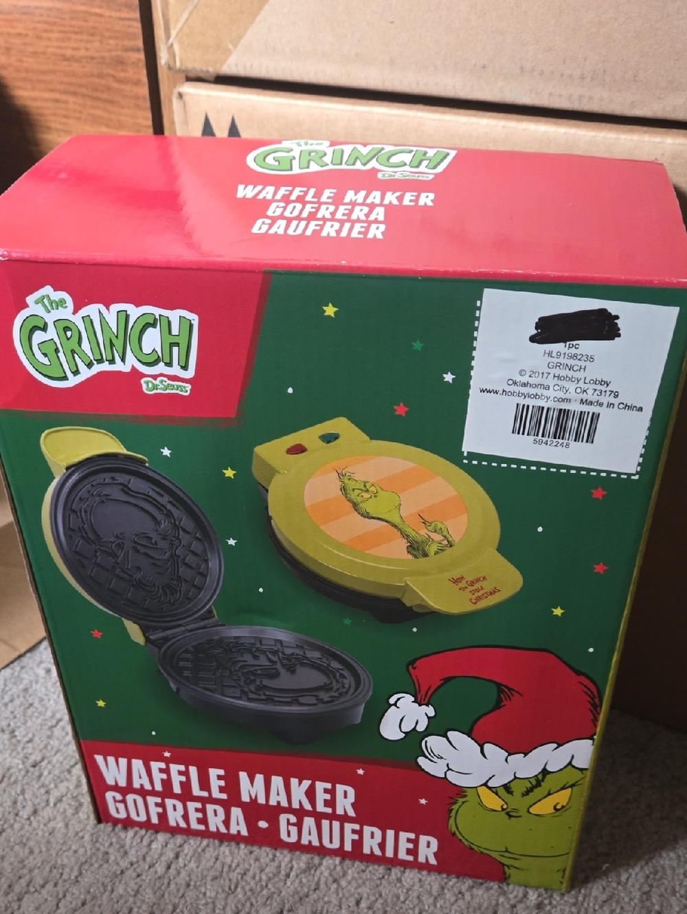 The Grinch Waffle Maker - Green & Yellow